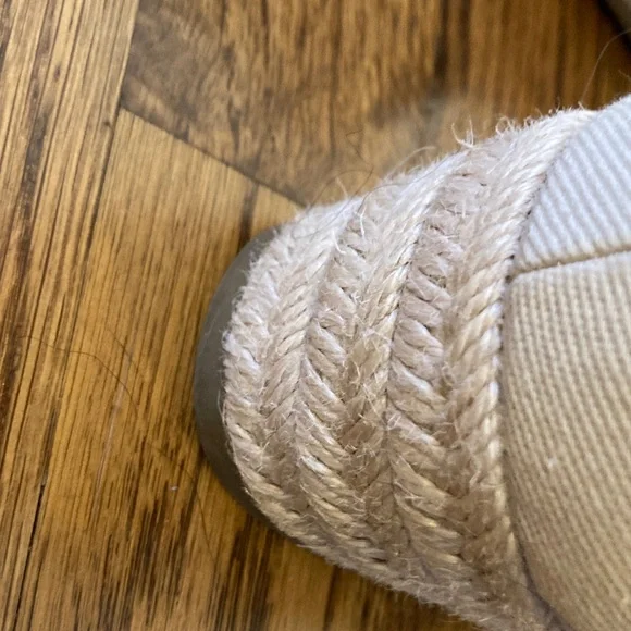 Life Stride Women's Kaylee size 8 Off white/Ecru Espadrilles - Picture 10 of 13